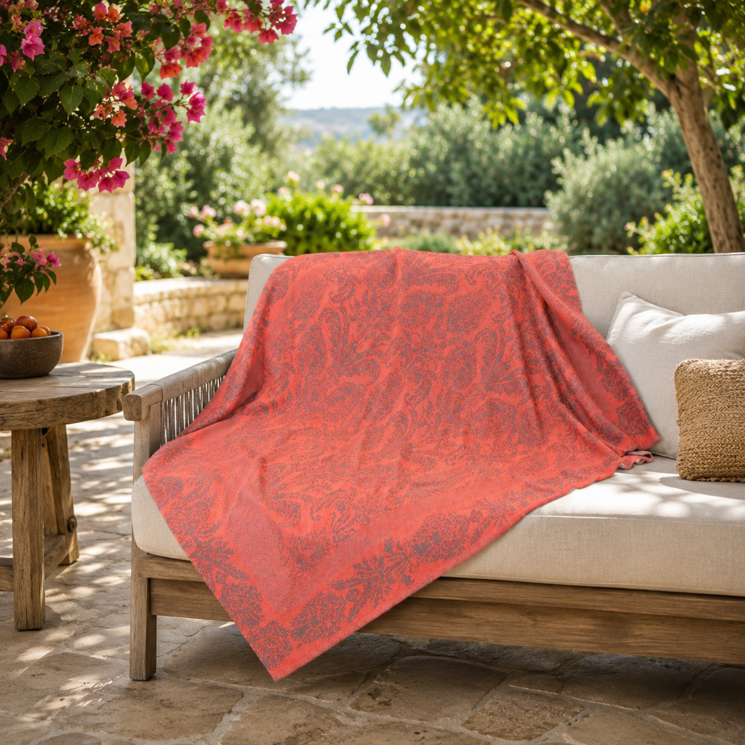Açık Gri Nar Çiçeği İkat Desenli Koltuk Şalı 135X140 cm
