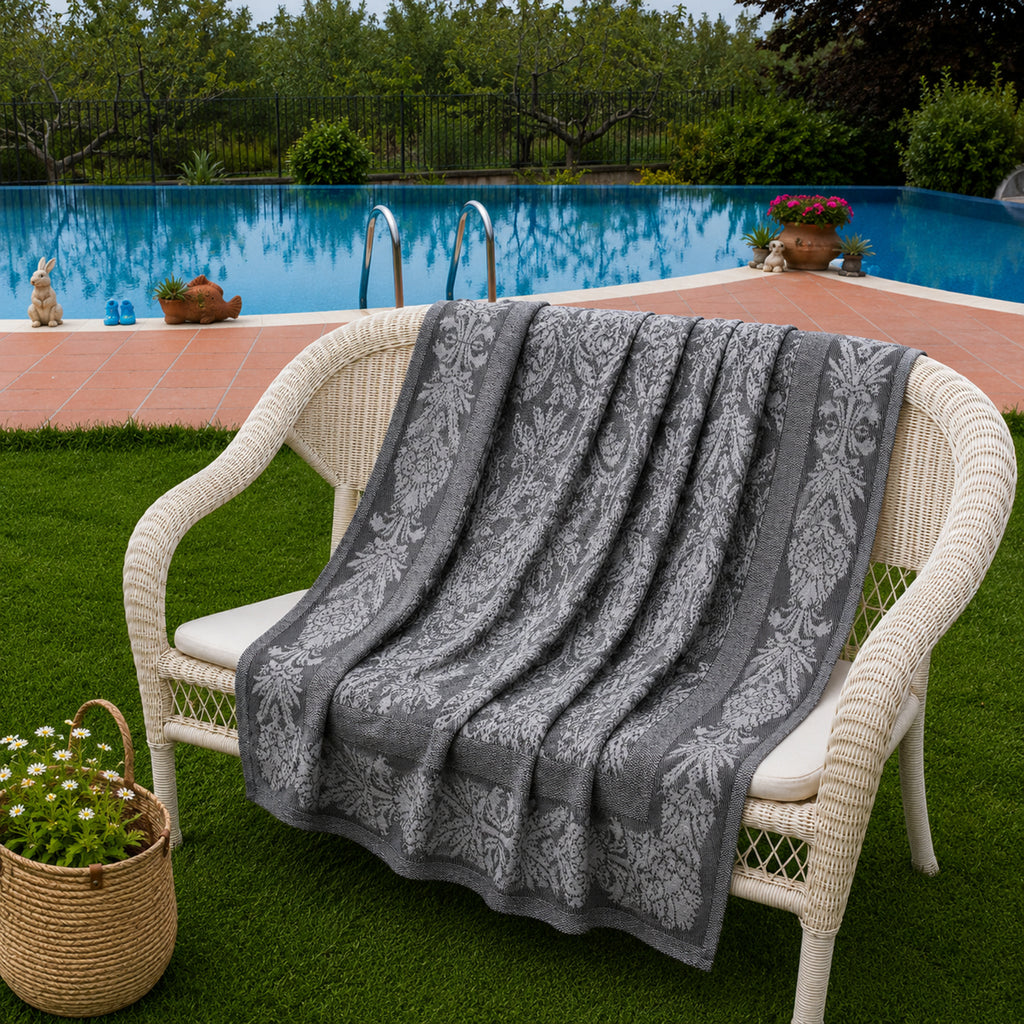 Gri Damask Desenli Koltuk Şalı 130X156 cm
